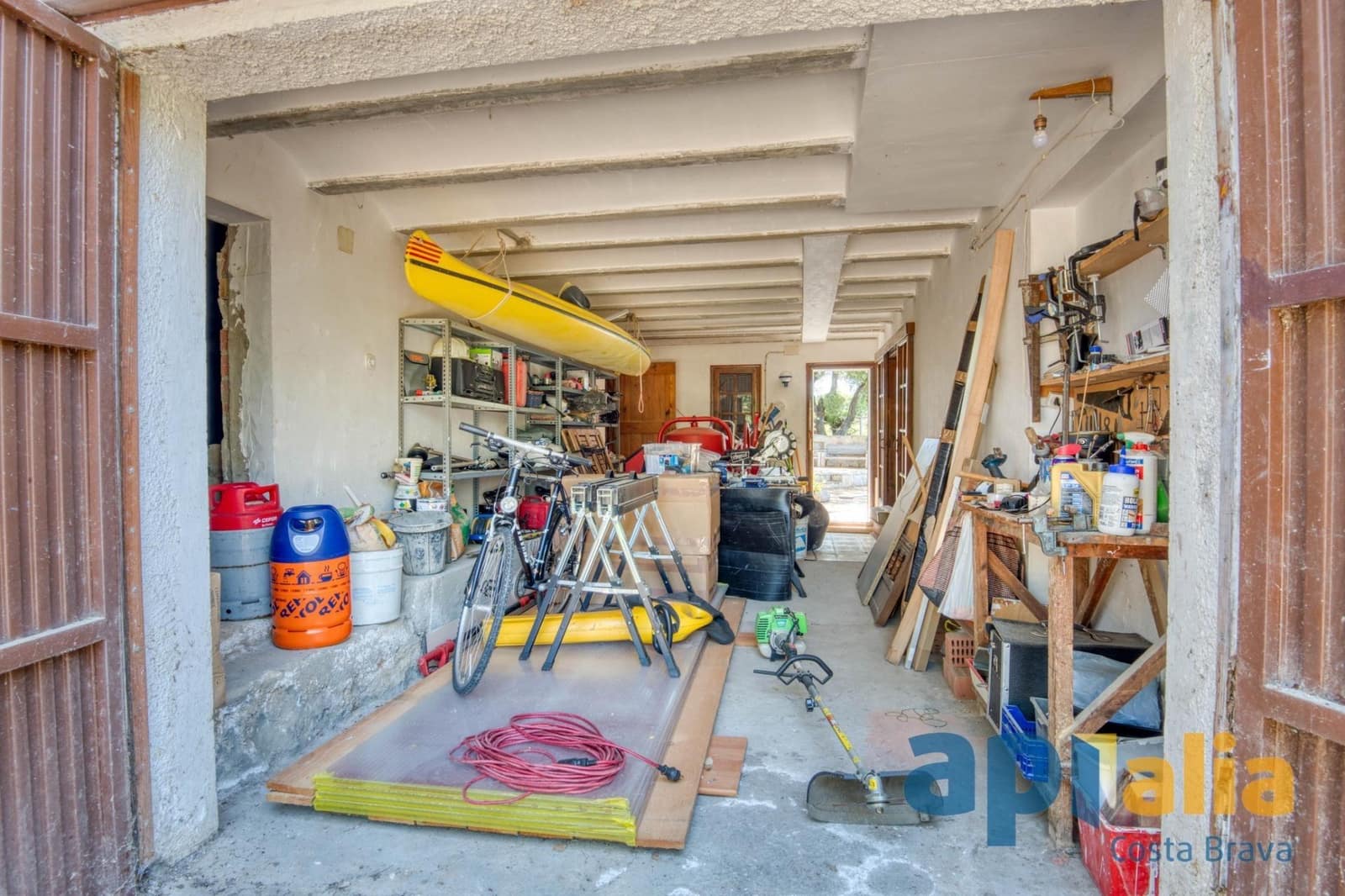 5 soveværelse Villa til salg i Santa Cristina d'Aro med swimmingpool garage - € 360.000 (Ref: 9915858)