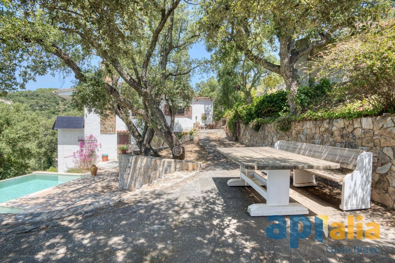 5 soveværelse Villa til salg i Santa Cristina d'Aro med swimmingpool garage - € 360.000 (Ref: 9915858)