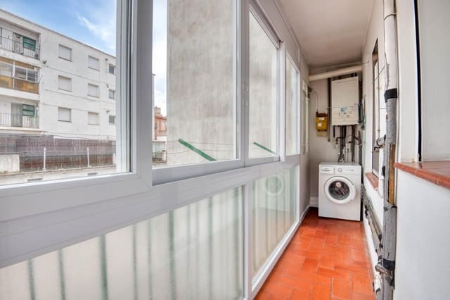 3 soveværelse Lejlighed til salg i Sant Feliu de Guíxols - € 250.000 (Ref: 9922332)