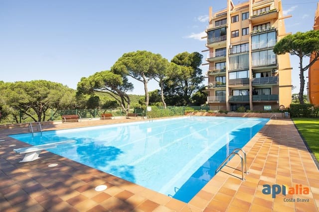 2 chambre Appartement à vendre à Platja d'Aro, Castell-Platja d'Aro avec piscine - 180 000 € (Ref: 9922333)