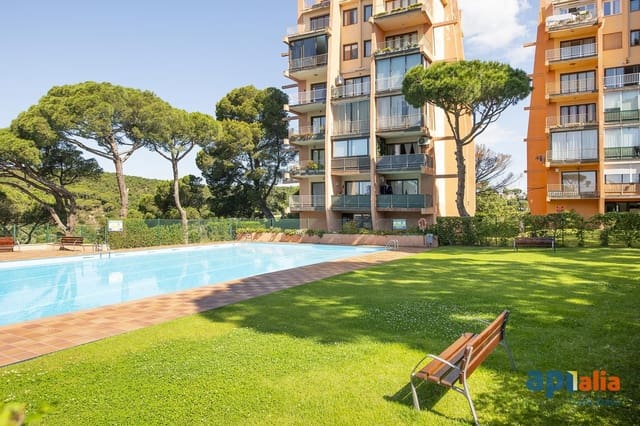 2 chambre Appartement à vendre à Platja d'Aro, Castell-Platja d'Aro avec piscine - 180 000 € (Ref: 9922333)