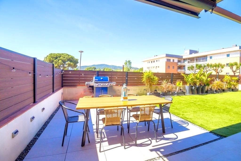 2 sypialnia Apartament na sprzedaż w Sant Antoni de Calonge z basenem garażem - 415 000 € (Ref: 9929435)