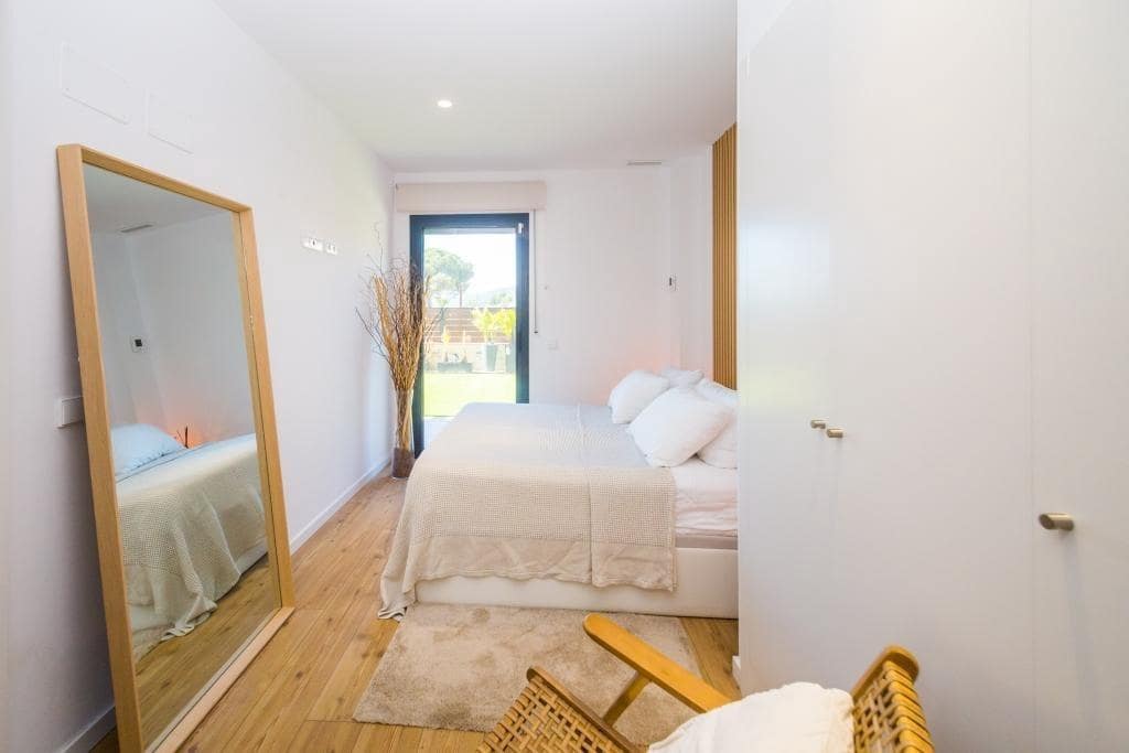 2 sypialnia Apartament na sprzedaż w Sant Antoni de Calonge z basenem garażem - 415 000 € (Ref: 9929435)