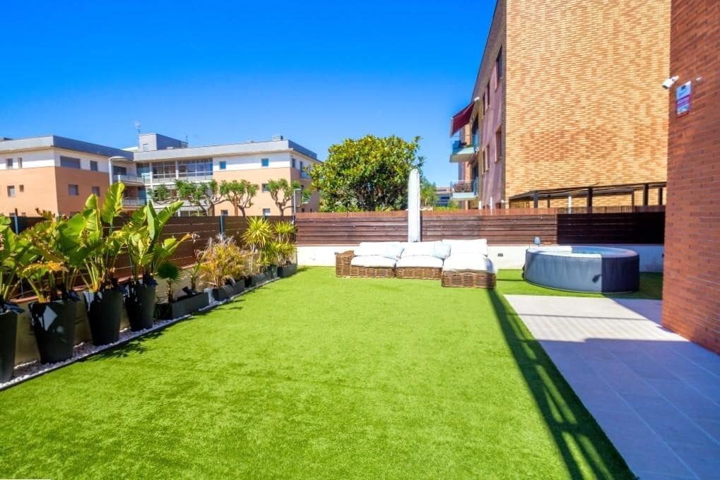 2 sypialnia Apartament na sprzedaż w Sant Antoni de Calonge z basenem garażem - 415 000 € (Ref: 9929435)