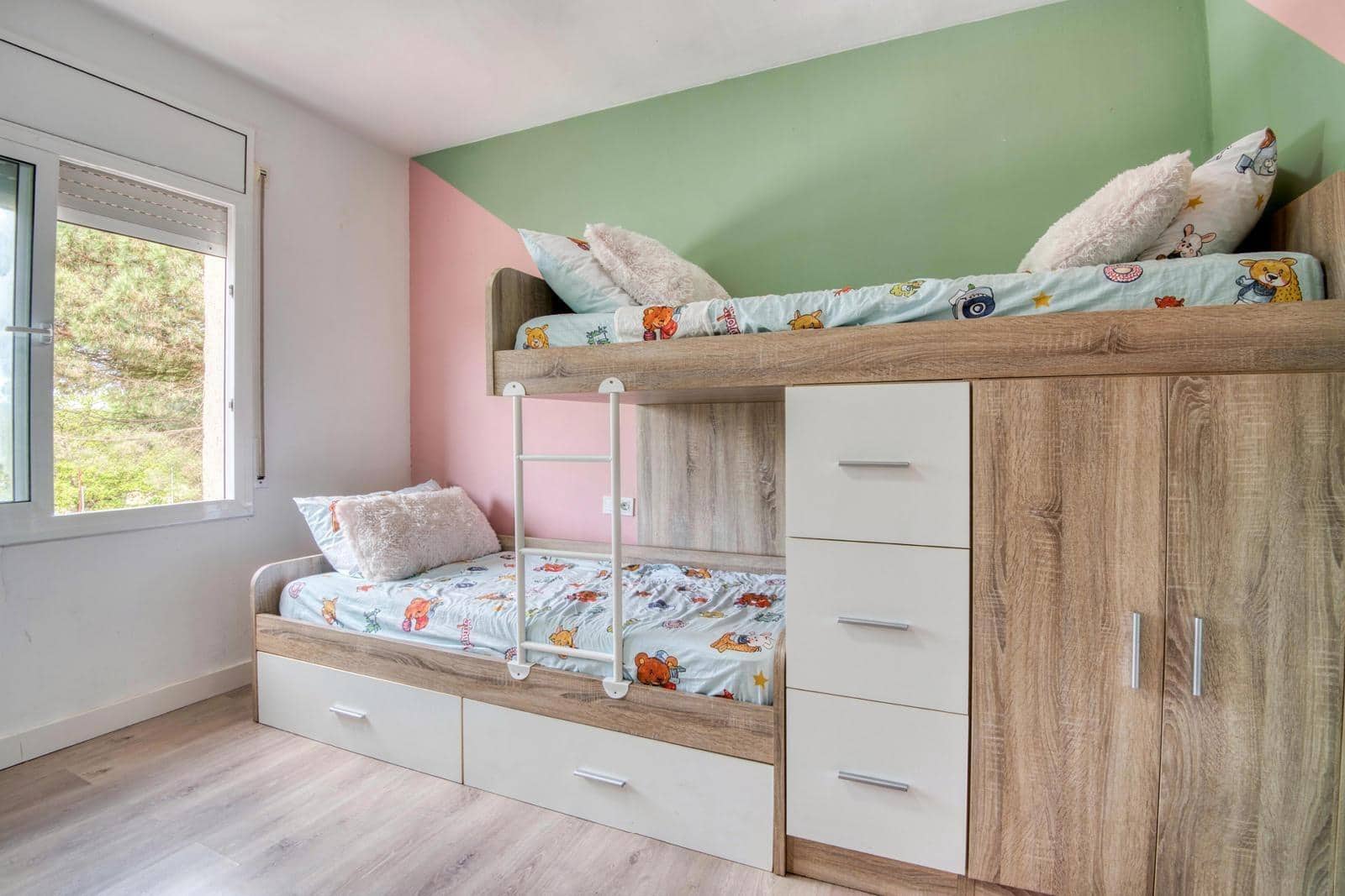 3 slaapkamer Villa te koop in Llagostera met garage - € 350.000 (Ref: 9955140)