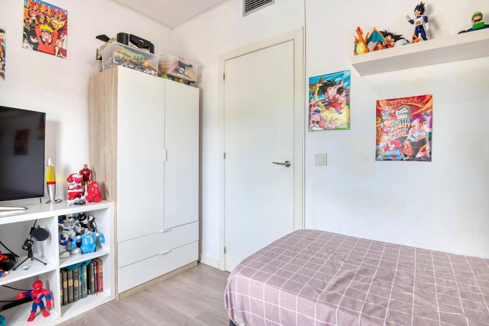 3 slaapkamer Villa te koop in Llagostera met garage - € 350.000 (Ref: 9955140)