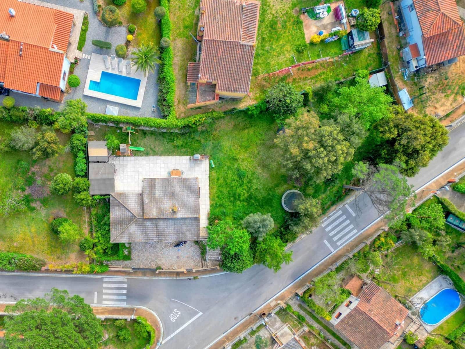3 slaapkamer Villa te koop in Llagostera met garage - € 350.000 (Ref: 9955140)