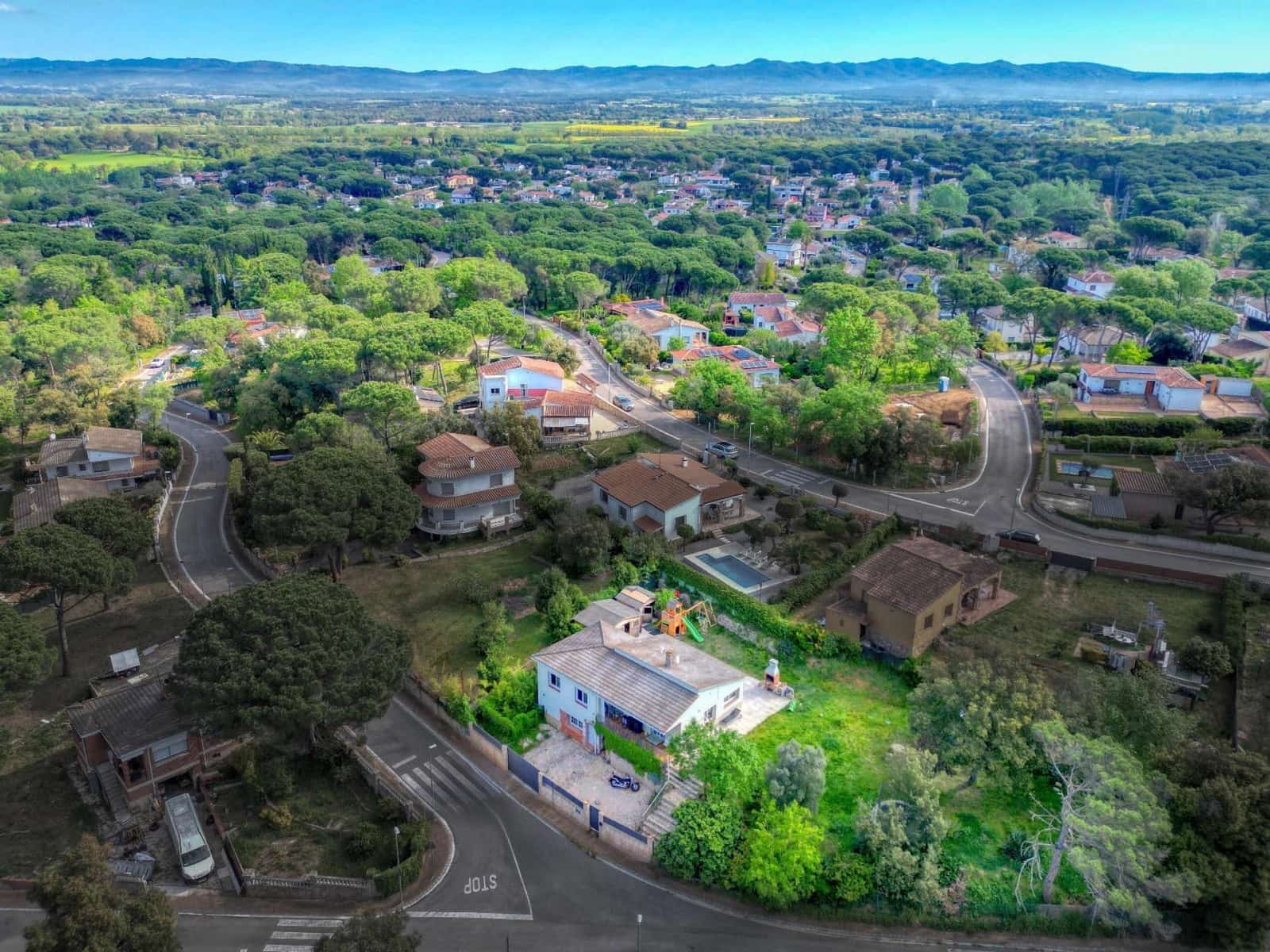 3 slaapkamer Villa te koop in Llagostera met garage - € 350.000 (Ref: 9955140)