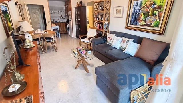 Apartamento de 2 habitaciones en Calonge i Sant Antoni en venta con piscina - 240.000 € (Ref: 9955141)
