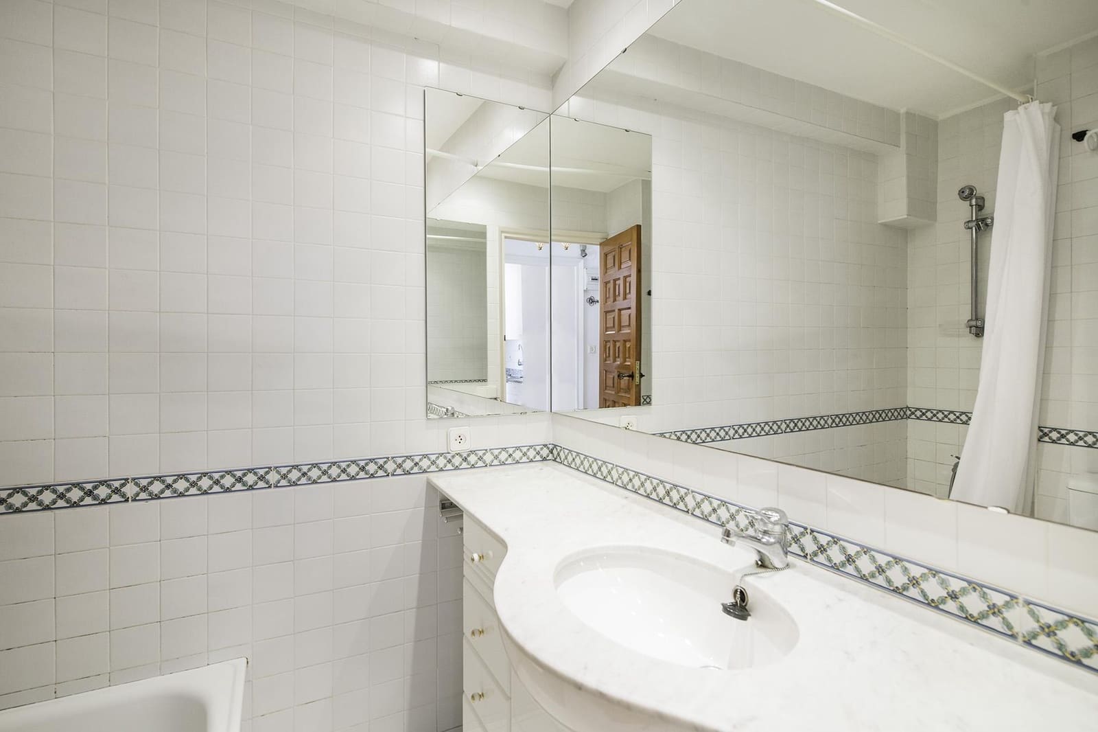 1 bedroom Apartment for sale in Platja d'Aro - € 250,000 (Ref: 9965311)