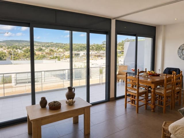 4 soveværelse Lejlighed til salg i Calonge i Sant Antoni med swimmingpool - € 375.000 (Ref: 9970623)
