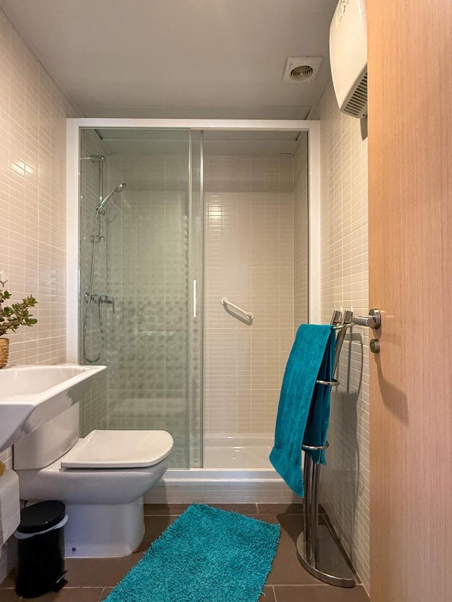 4 bedroom Apartment for sale in Calonge i Sant Antoni with pool - € 367,000 (Ref: 9970623)