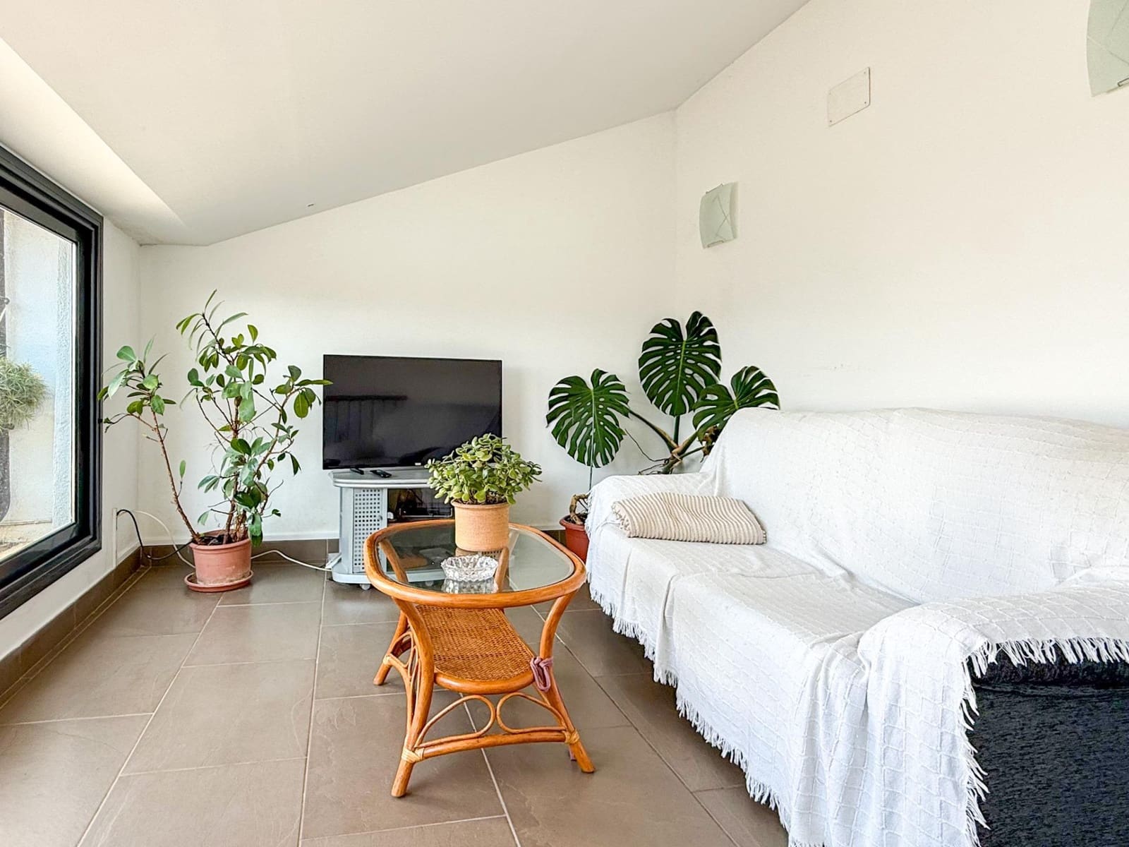4 bedroom Apartment for sale in Calonge i Sant Antoni with pool - € 367,000 (Ref: 9970623)
