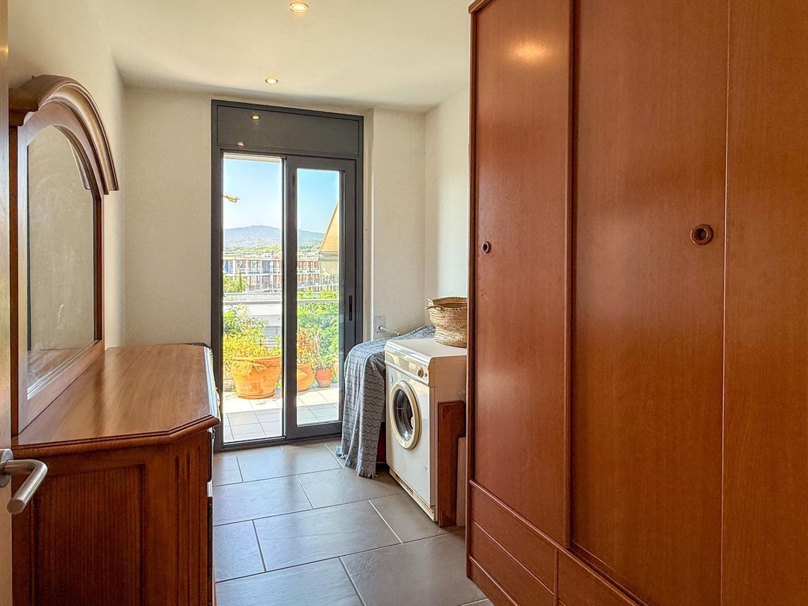 4 bedroom Apartment for sale in Calonge i Sant Antoni with pool - € 367,000 (Ref: 9970623)