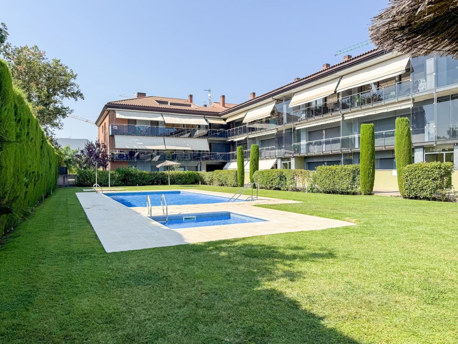4 bedroom Apartment for sale in Calonge i Sant Antoni with pool - € 367,000 (Ref: 9970623)