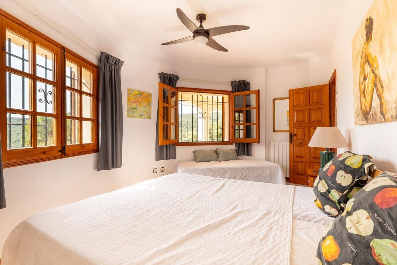 3 soverom Villa til salgs i Calonge i Sant Antoni med svømmebasseng garasje - € 685 000 (Ref: 9973344)