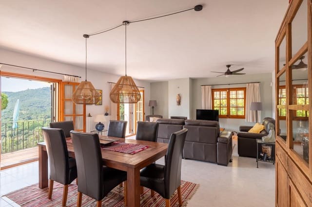 3 slaapkamer Villa te koop in Calonge i Sant Antoni met zwembad garage - € 685.000 (Ref: 9973344)