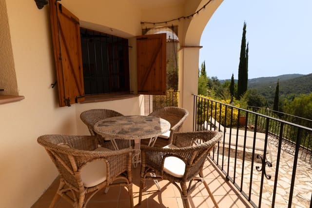 3 slaapkamer Villa te koop in Calonge i Sant Antoni met zwembad garage - € 685.000 (Ref: 9973344)