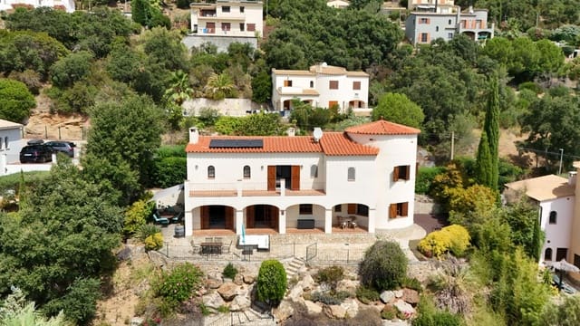 3 slaapkamer Villa te koop in Calonge i Sant Antoni met zwembad garage - € 685.000 (Ref: 9973344)