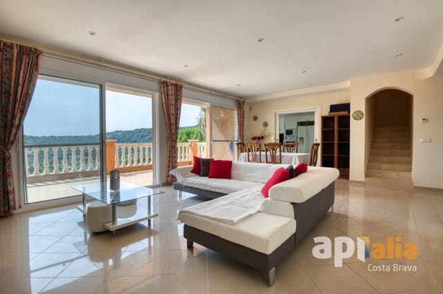 Chalet de 5 habitaciones en Calonge i Sant Antoni en venta con piscina garaje - 930.000 € (Ref: 9983042)
