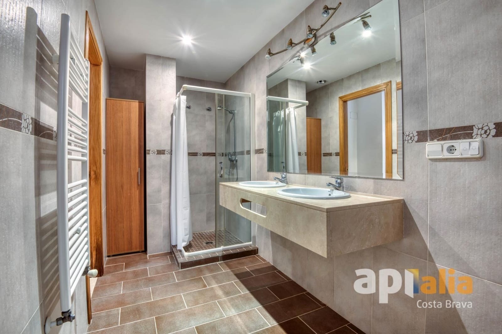 Chalet de 5 habitaciones en Calonge i Sant Antoni en venta con piscina garaje - 930.000 € (Ref: 9983042)