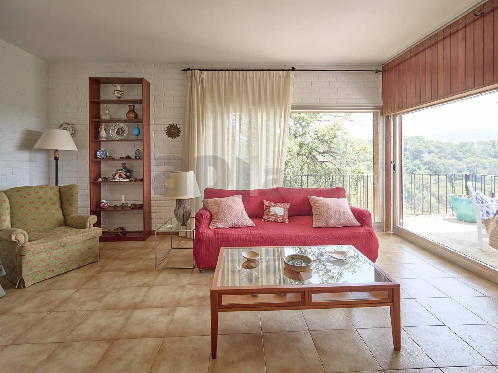 6 Zimmer Villa zu verkaufen in Lloret de Mar mit Garage - 370.000 € (Ref: 9986905)