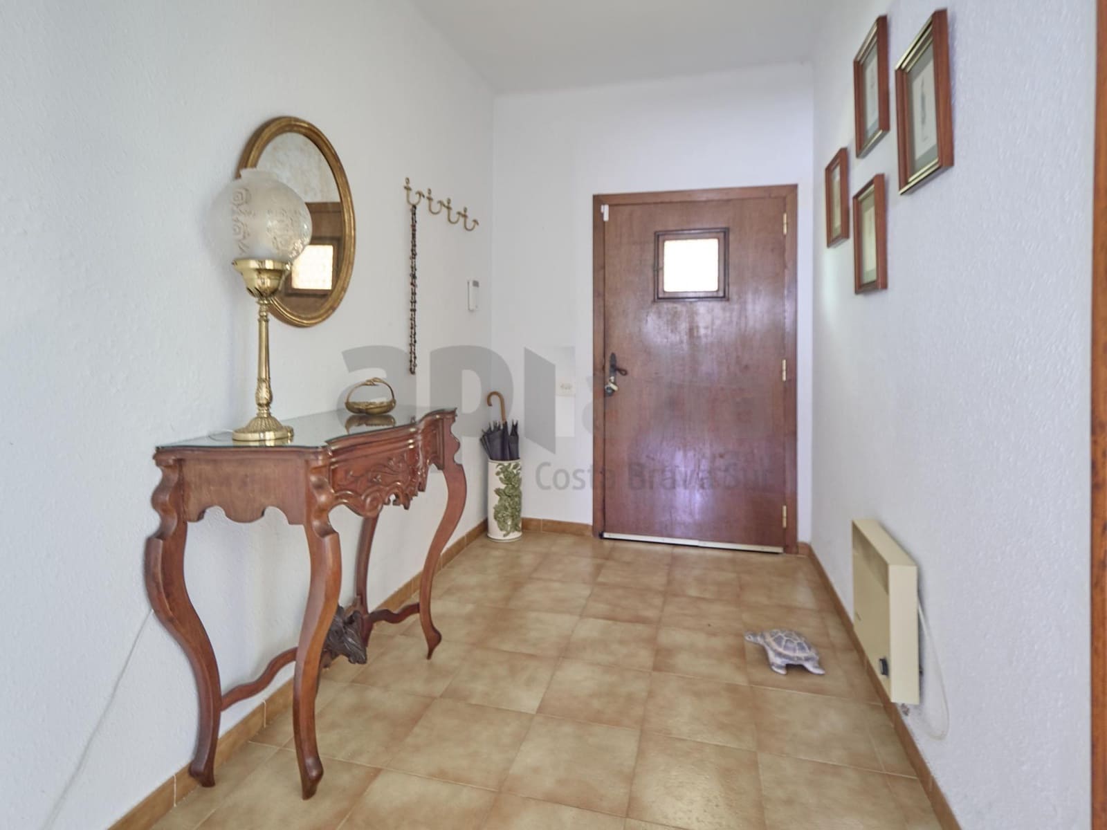 6 Zimmer Villa zu verkaufen in Lloret de Mar mit Garage - 370.000 € (Ref: 9986905)