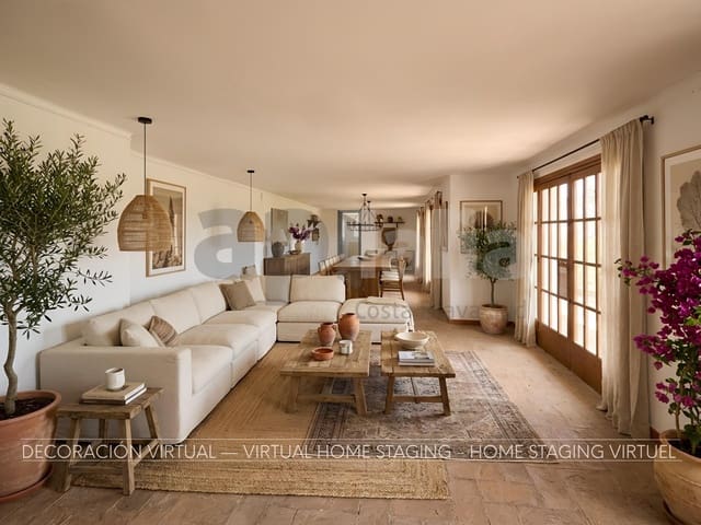6 slaapkamer Villa te koop in Lloret de Mar met garage - € 370.000 (Ref: 9986905)