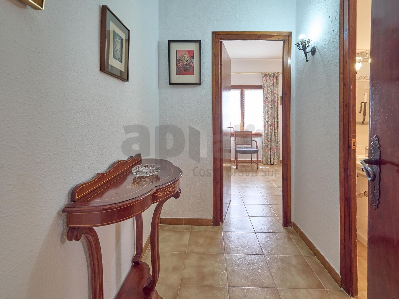 6 Zimmer Villa zu verkaufen in Lloret de Mar mit Garage - 370.000 € (Ref: 9986905)