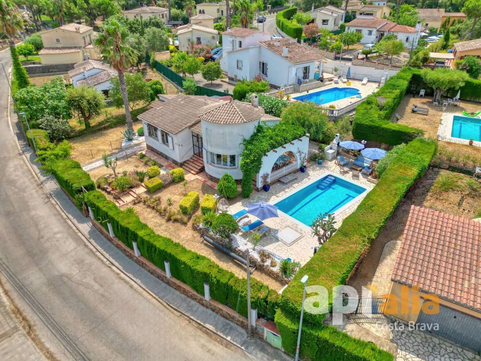 Chalet de 3 habitaciones en Calonge i Sant Antoni en venta con piscina garaje - 550.000 € (Ref: 9997147)