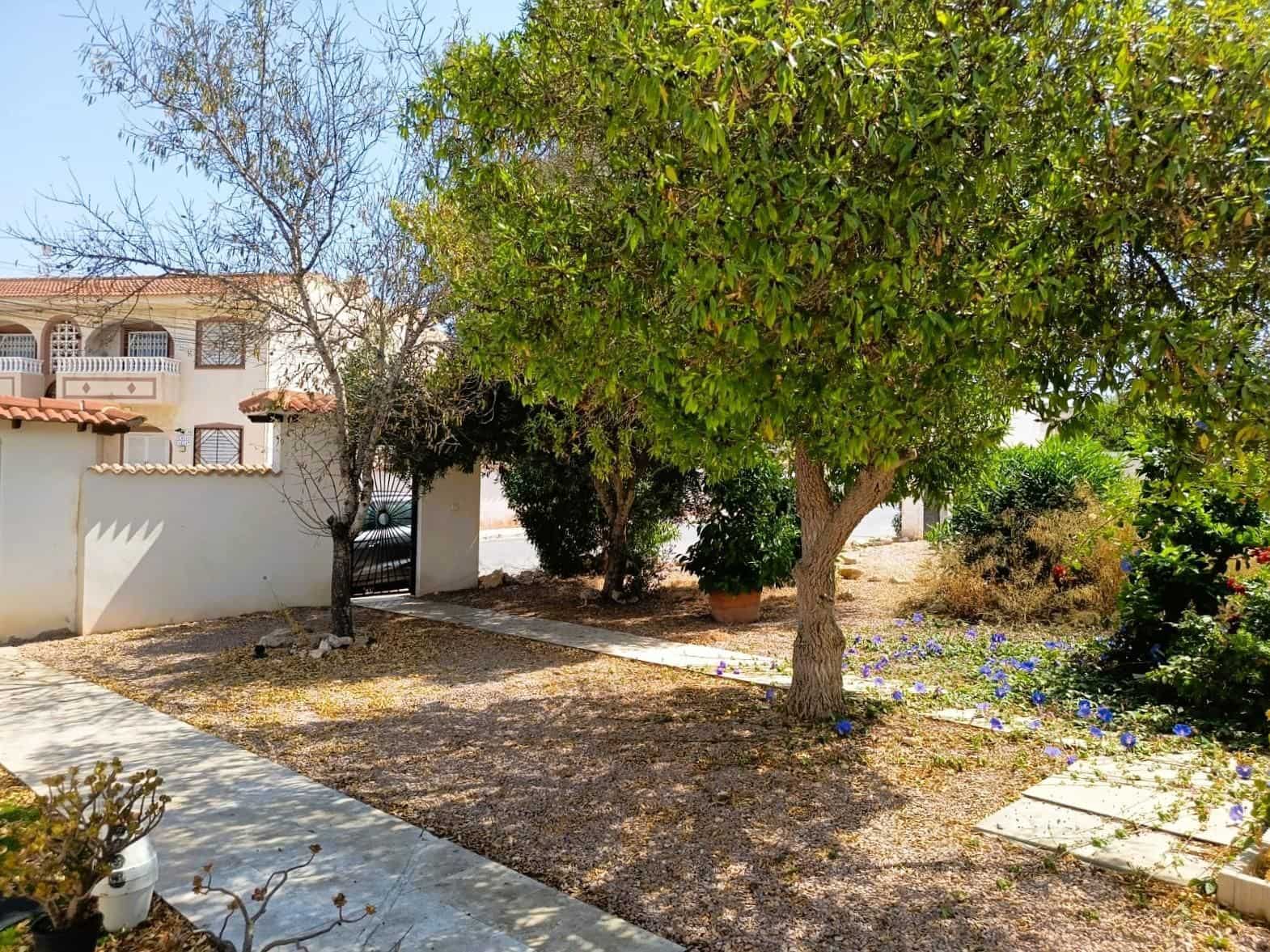 1 sovrum Bungalow till salu i Torrevieja - 119 900 € (Ref: 10000481)