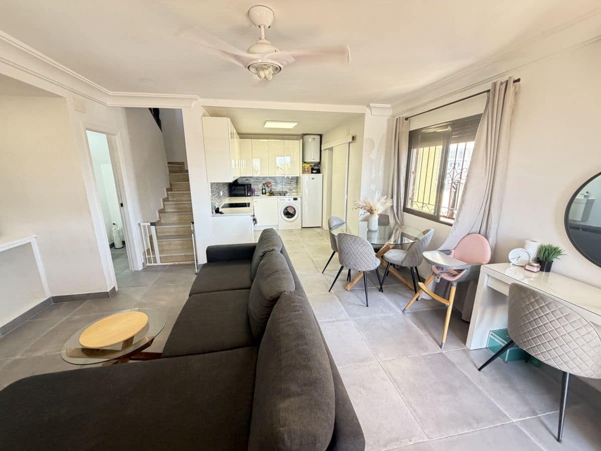 Chalet de 3 habitaciones en Los Dolses en venta con piscina - 222.000 € (Ref: 10000482)