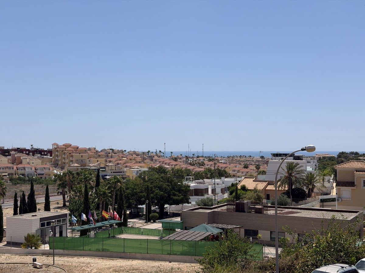 Chalet de 3 habitaciones en Los Dolses en venta con piscina - 222.000 € (Ref: 10000482)