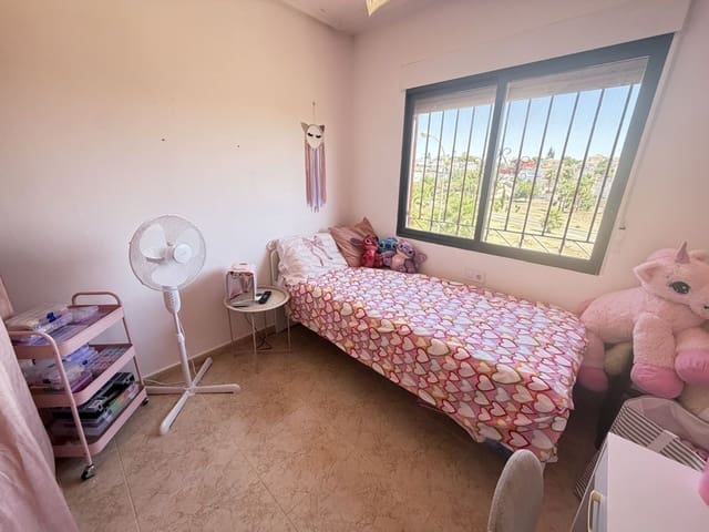 Chalet de 3 habitaciones en Los Dolses, Orihuela en venta con piscina - 222.000 € (Ref: 10000482)