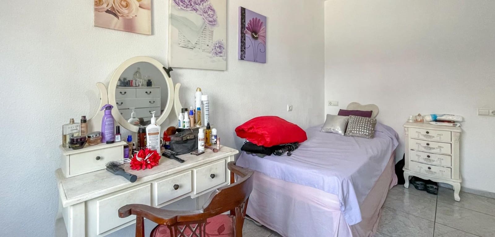 4 soverom Rekkehus til salgs i Orihuela Costa med svømmebasseng garasje - € 295 000 (Ref: 10004132)
