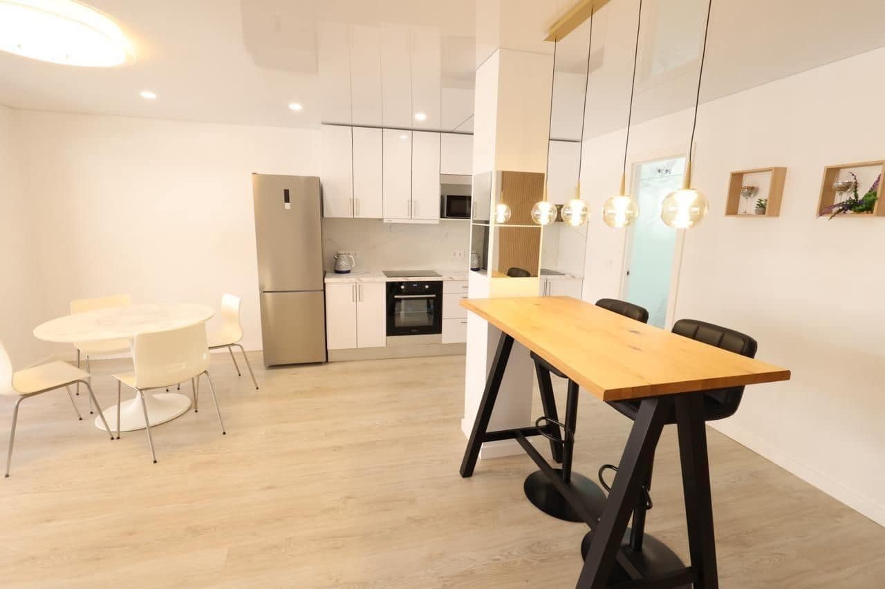 3 soveværelse Lejlighed til salg i Torrevieja - € 230.000 (Ref: 10009272)