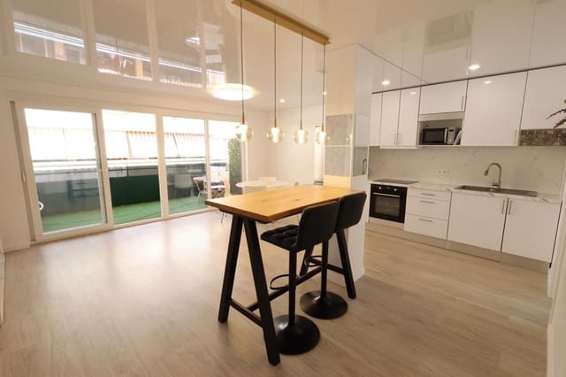 3 soveværelse Lejlighed til salg i Playa del Acequión, Torrevieja - € 230.000 (Ref: 10009272)