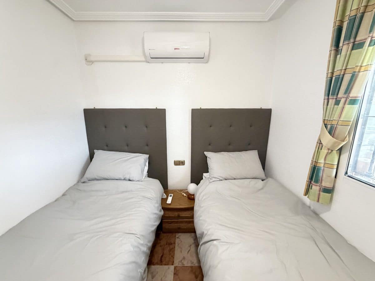 2 bedroom Terraced Villa for sale in La Zenia with pool - € 225,000 (Ref: 10009273)