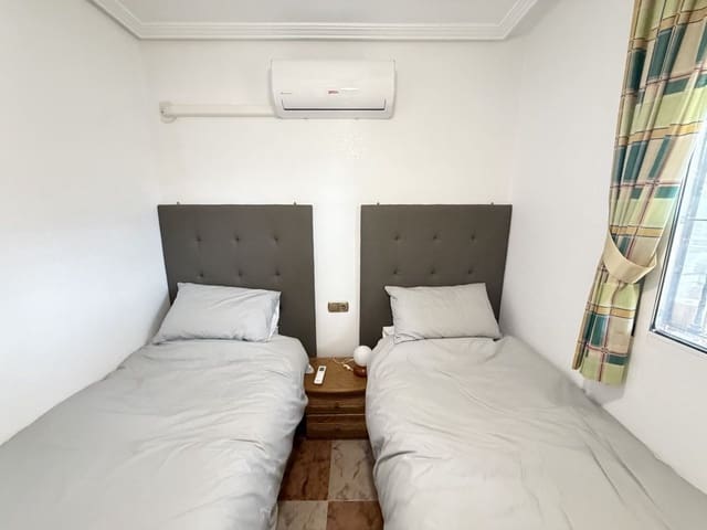 2 bedroom Terraced Villa for sale in La Zenia, Orihuela with pool - € 225,000 (Ref: 10009273)