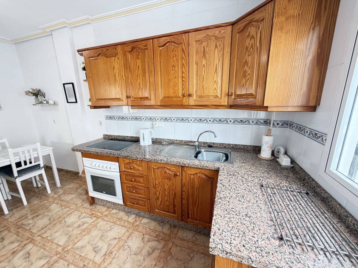 2 Zimmer Apartment zu verkaufen in La Zenia mit Pool - 199.999 € (Ref: 10064869)