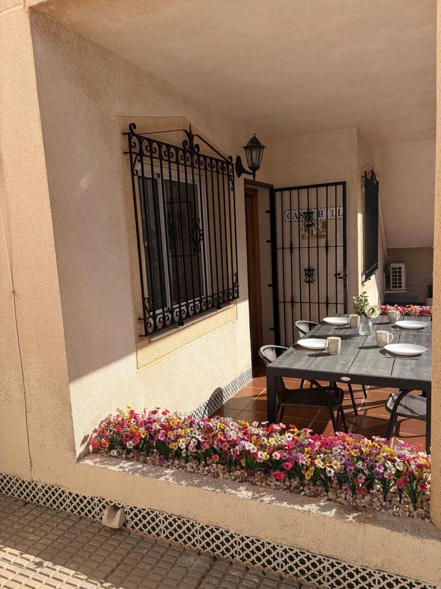 2 Zimmer Apartment zu verkaufen in La Zenia mit Pool - 199.999 € (Ref: 10064869)