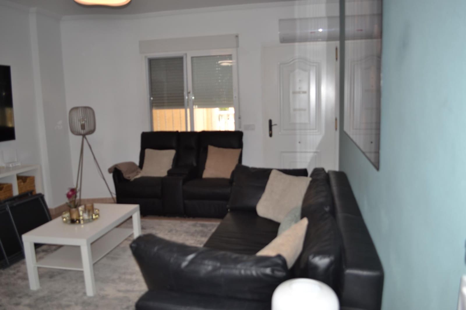2 soverom Leilighet til salgs i Filipinas med svømmebasseng - € 199 000 (Ref: 10072635)
