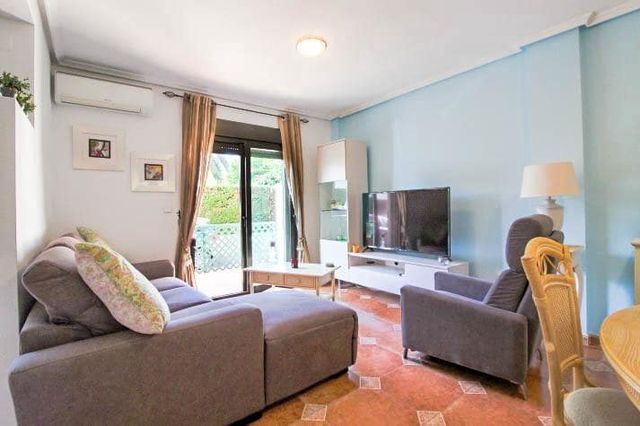 3 sovrum Radhus till salu i La Zenia, Orihuela med pool garage - 269 950 € (Ref: 10120142)