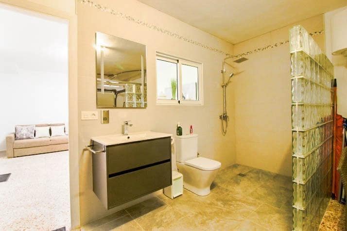 Adosado de 3 habitaciones en La Zenia en venta con piscina garaje - 269.950 € (Ref: 10120142)