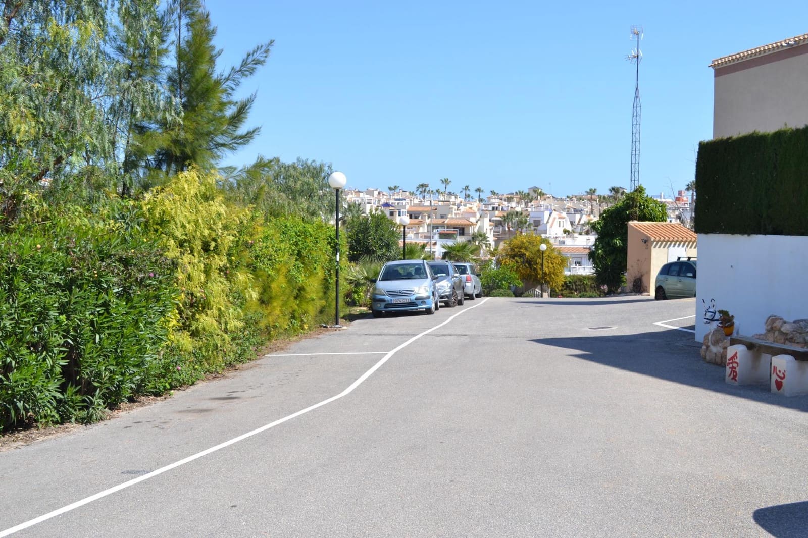 Adosado de 3 habitaciones en La Zenia en venta con piscina garaje - 269.950 € (Ref: 10120142)