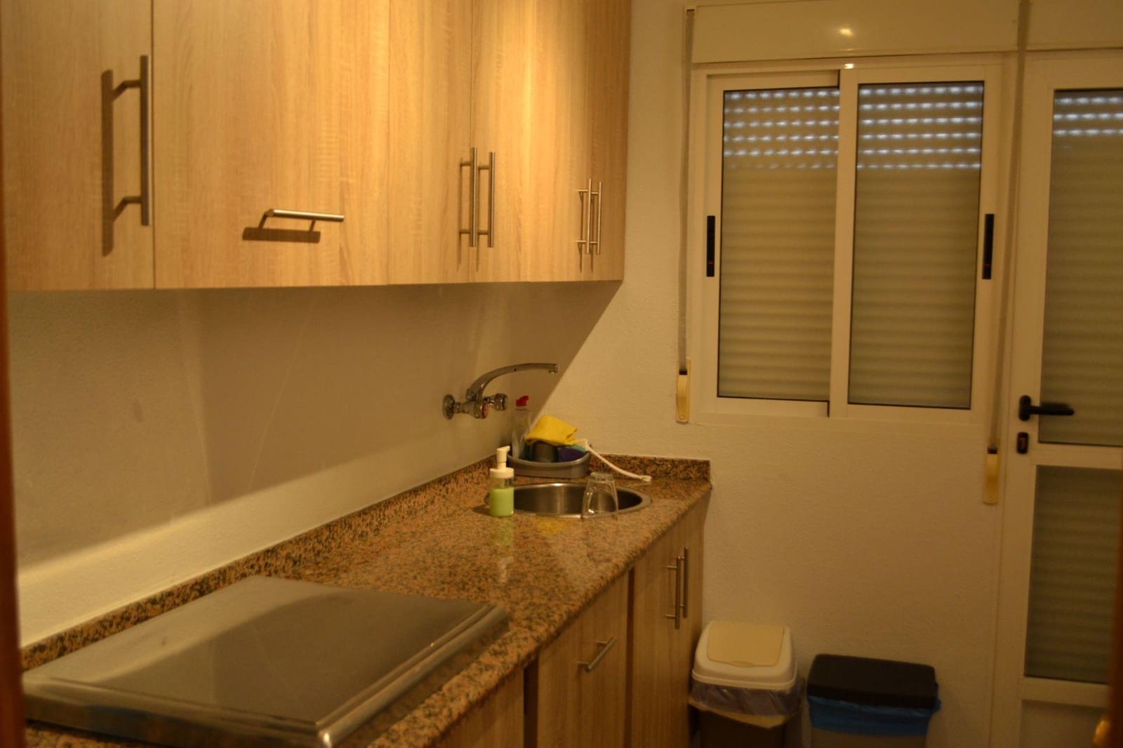 3 sypialnia Apartament do wynajęcia w La Veleta z garażem - 950 € (Ref: 10139927)