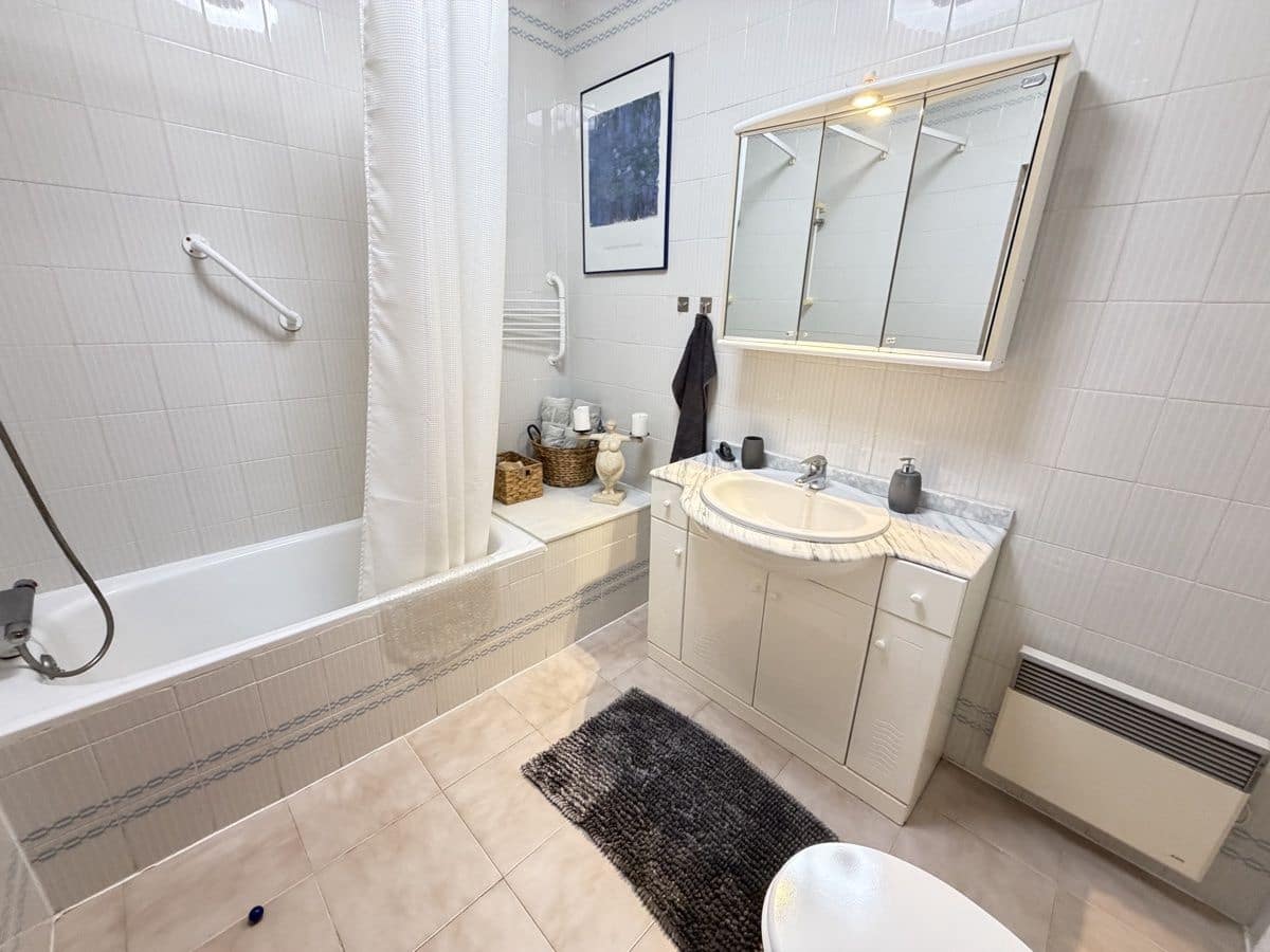 3 chambre Bungalow à vendre à Pontecesures avec piscine garage - 399 900 € (Ref: 10180834)
