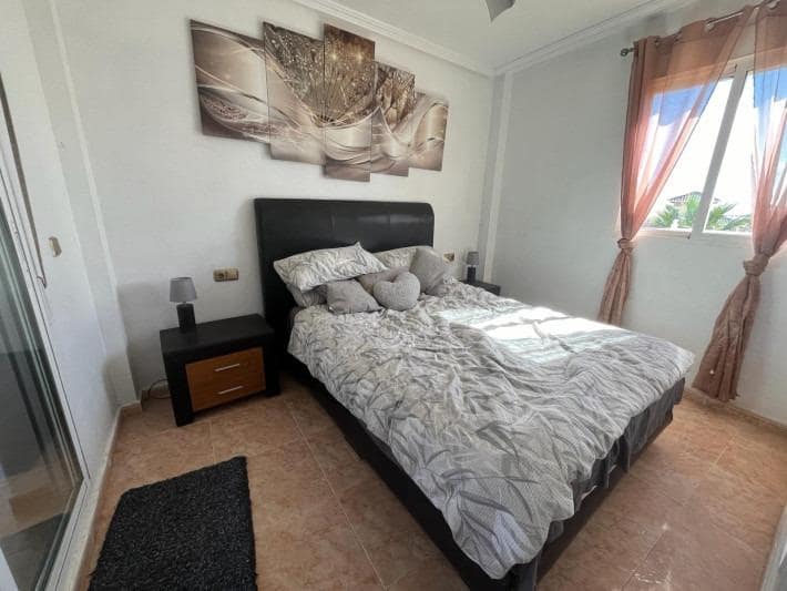 4 bedroom Villa for sale in Playa Flamenca with pool - € 399,000 (Ref: 8670468)