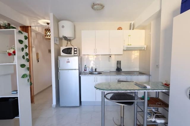 Studio til salgs i La Mata, Torrevieja med svømmebasseng - € 87 000 (Ref: 8776397)