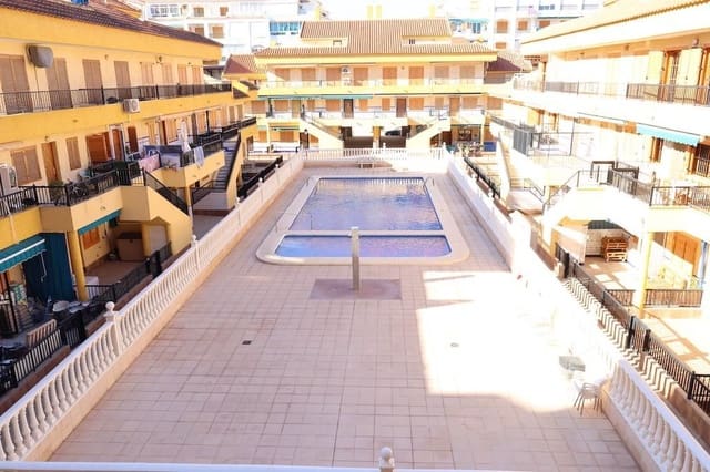 Studio til salgs i La Mata, Torrevieja med svømmebasseng - € 87 000 (Ref: 8776397)
